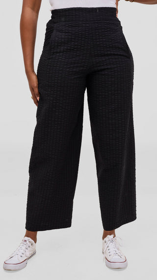 Safari by Vivo Zehra Barrel Pants - Black