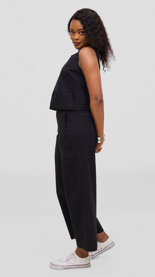 Safari by Vivo Zehra Sleeveless Boxy Top - Black