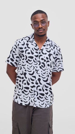 Shiv & Shikie X Safari Printed Short Sleeve Shirt - Grey / Black Ezi Print