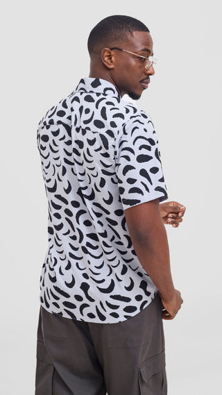 Shiv & Shikie X Safari Printed Short Sleeve Shirt - Grey / Black Ezi Print