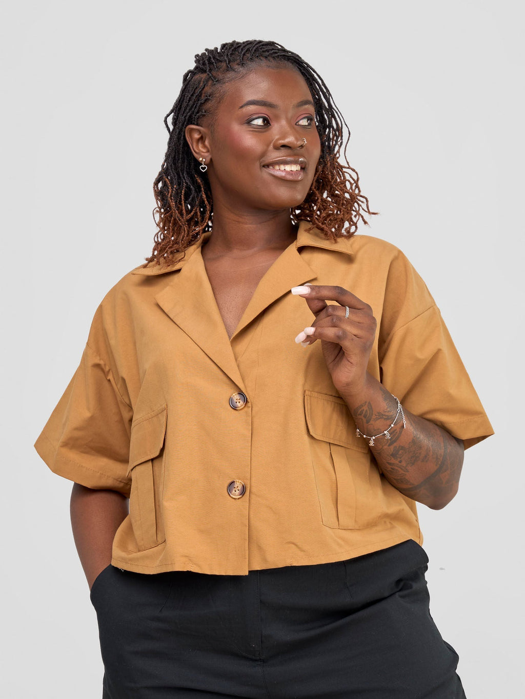 Safari Bush Cropped Short Sleeve Shacket - Gold – Safari By Vivo