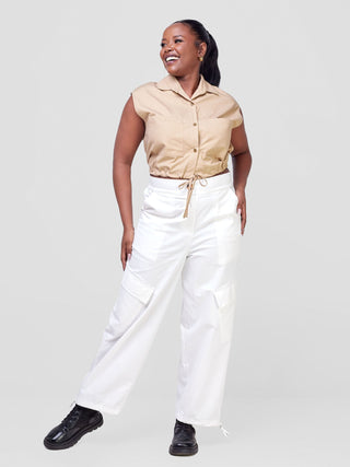 Safari by Vivo Kamari Capri Cargo Pants - White